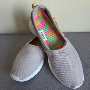 Nike Women's 8.5 Roshe Run Slip On Comfort Casual Shoes Grey